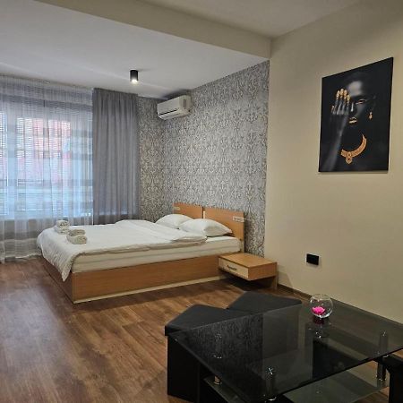 Studio Mirage Kazanlŭk 외부 사진